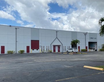 Private Warehouse in Doral